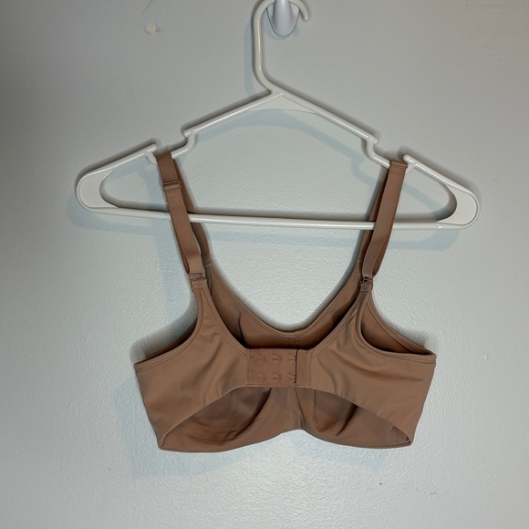 Natori Bra - Picture 3 of 4